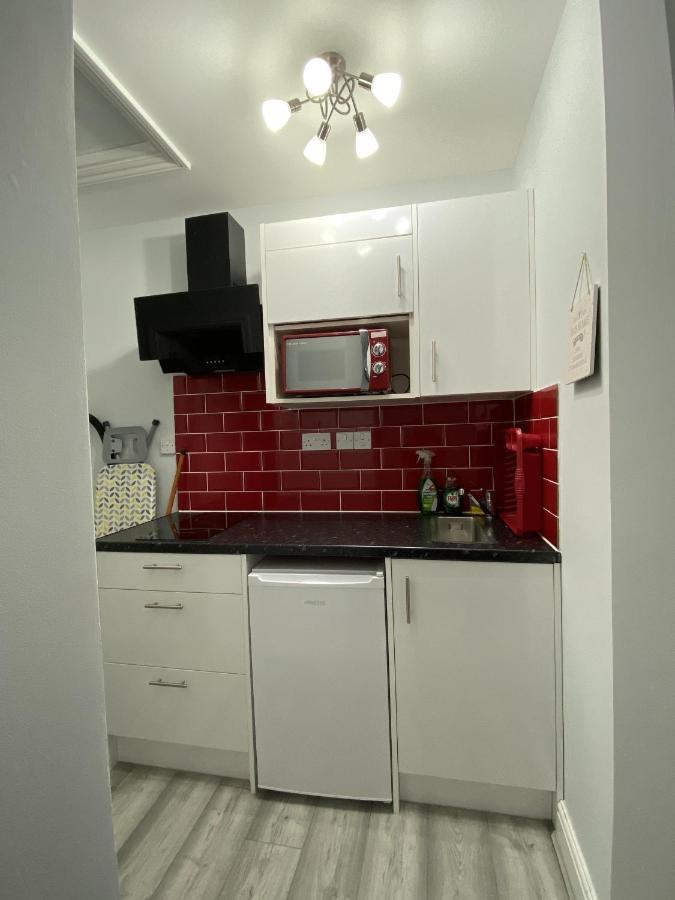 Comfortable - Cosy - Budget Studios In City Center London Luaran gambar