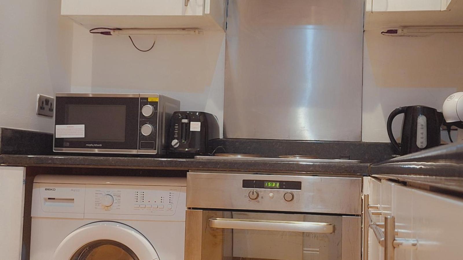 Comfortable - Cosy - Budget Studios In City Center London Luaran gambar