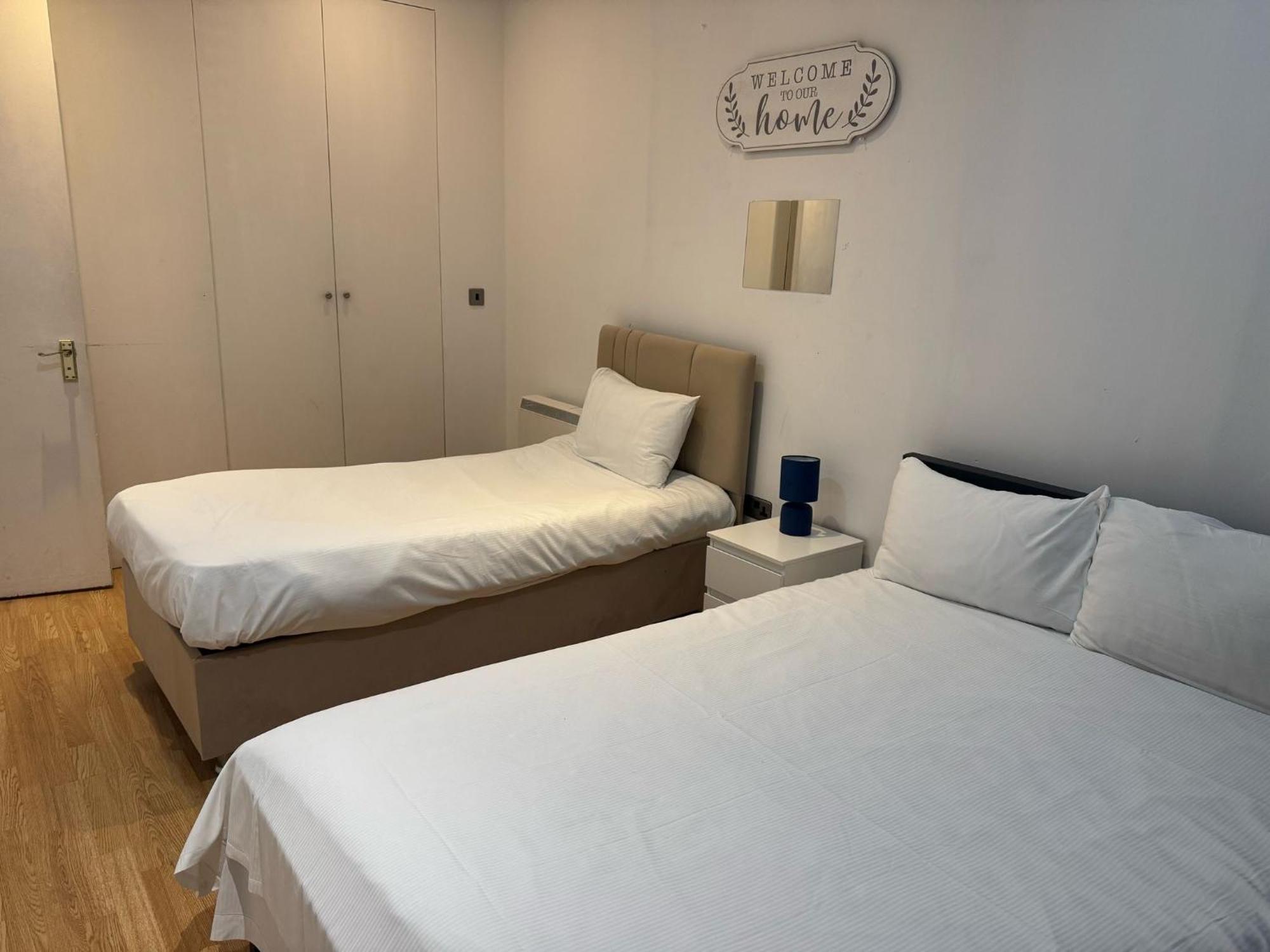 Comfortable - Cosy - Budget Studios In City Center London Luaran gambar